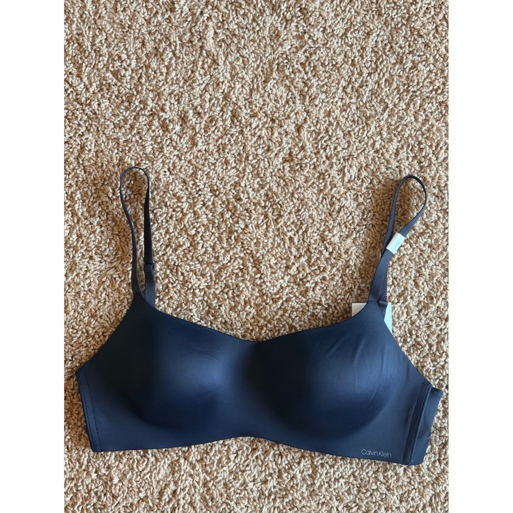 Calvin Klein Black Liquid Touch Lightly Lined Demi Bra Womens 34C NWT NEW